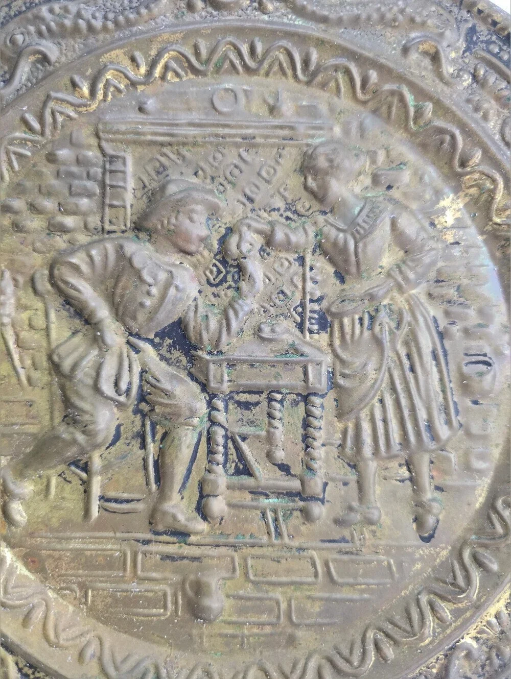 Vintage Peerage England Embossed Brass Wall Plate 9